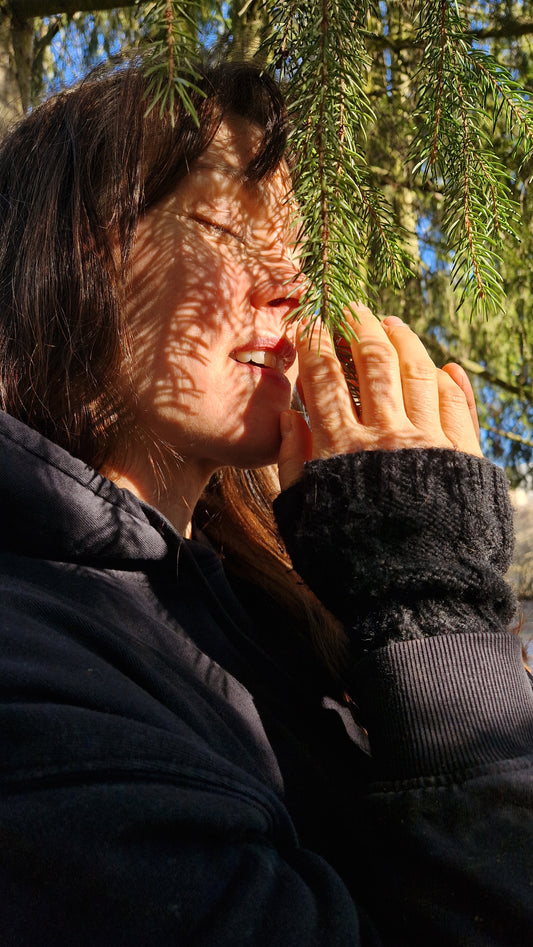 Tantrinen itsetuntemusryhmä - Syvempään yhteyteen kevät 2026 HELSINKI