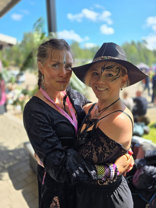 Kuinka koskettaa naista 15.3 HELSINKI